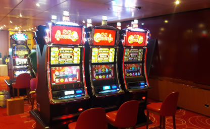 2 night cruise Paradise Casino slots